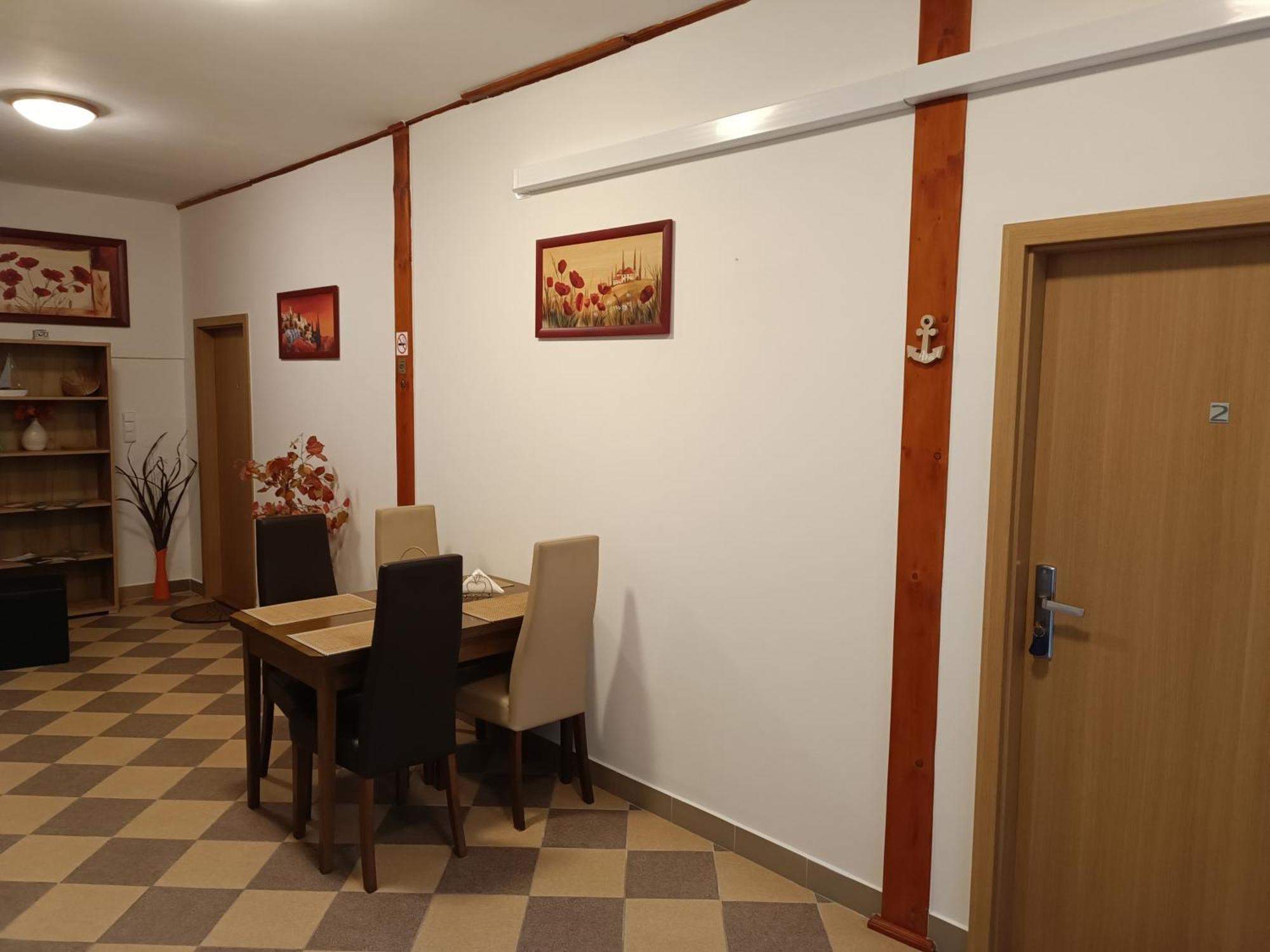U Bocmana S Vyhledem Na Zamek A Labe Apartamento Decin Exterior foto
