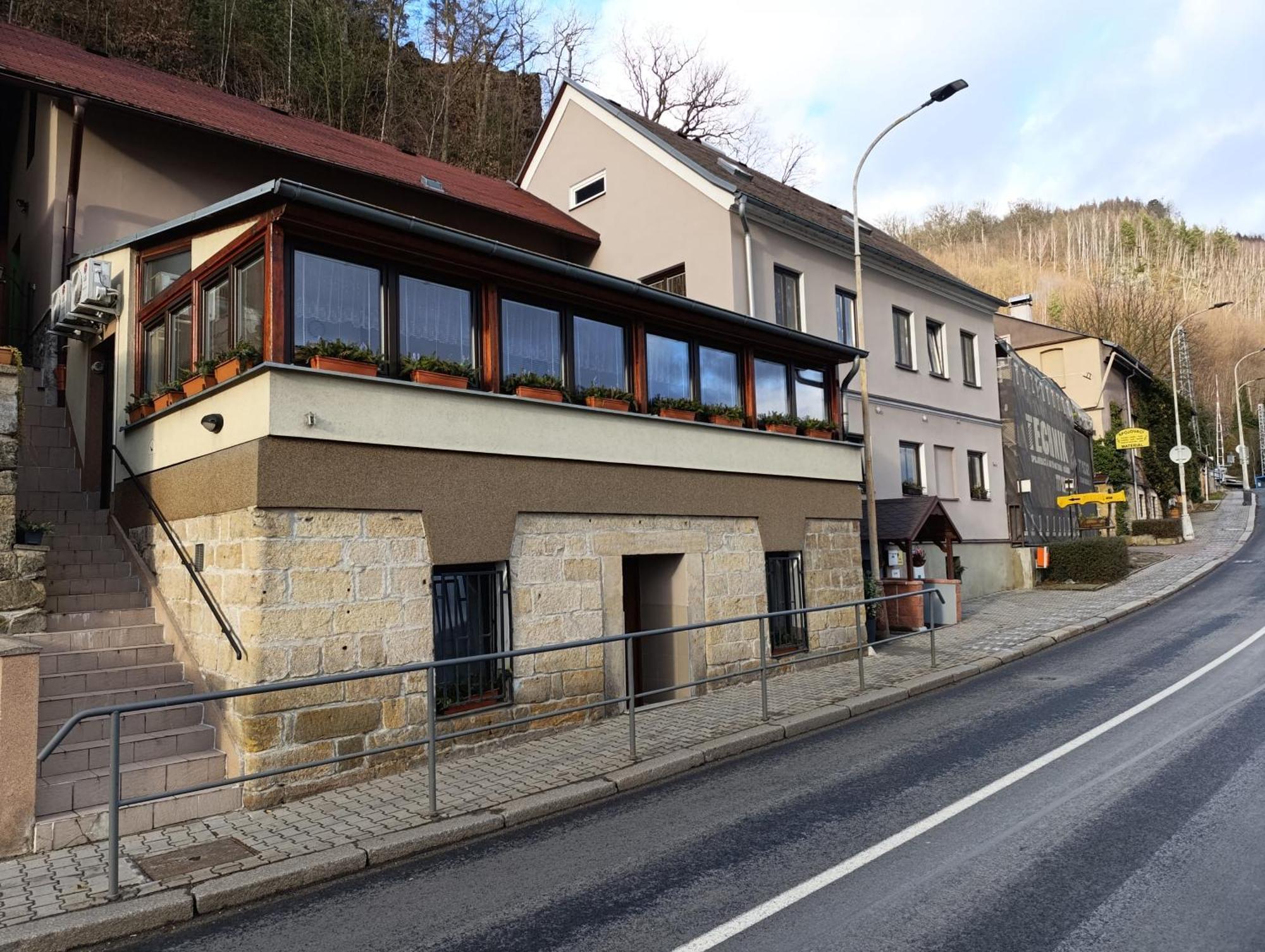U Bocmana S Vyhledem Na Zamek A Labe Apartamento Decin Exterior foto